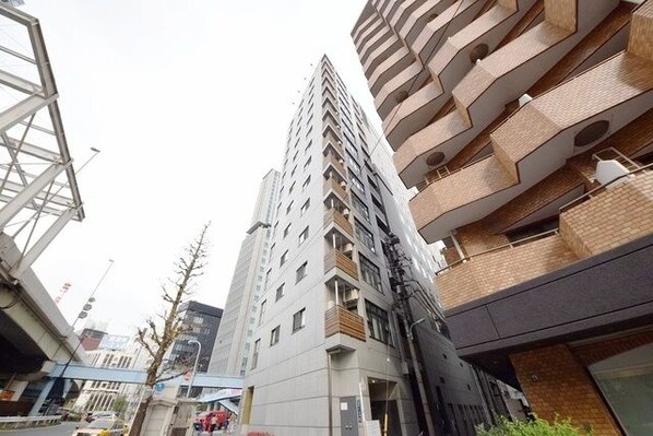 ロリエ銀座の物件外観写真